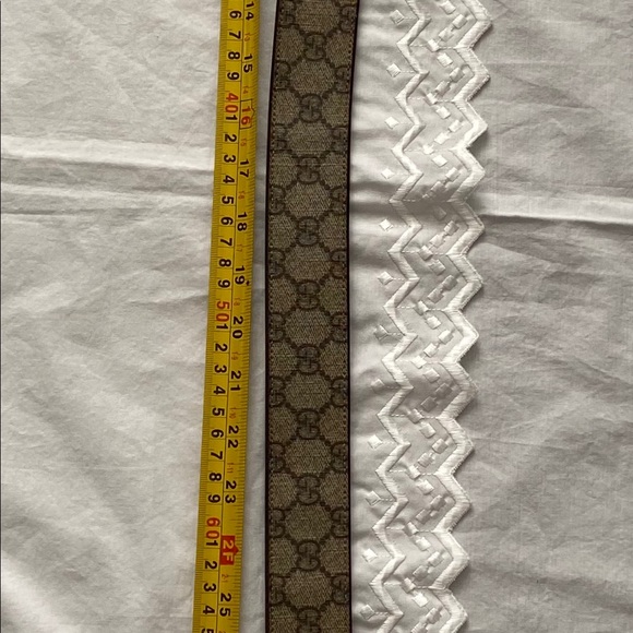 AUTHENTIC GUCCI BELT - Picture 9 of 11